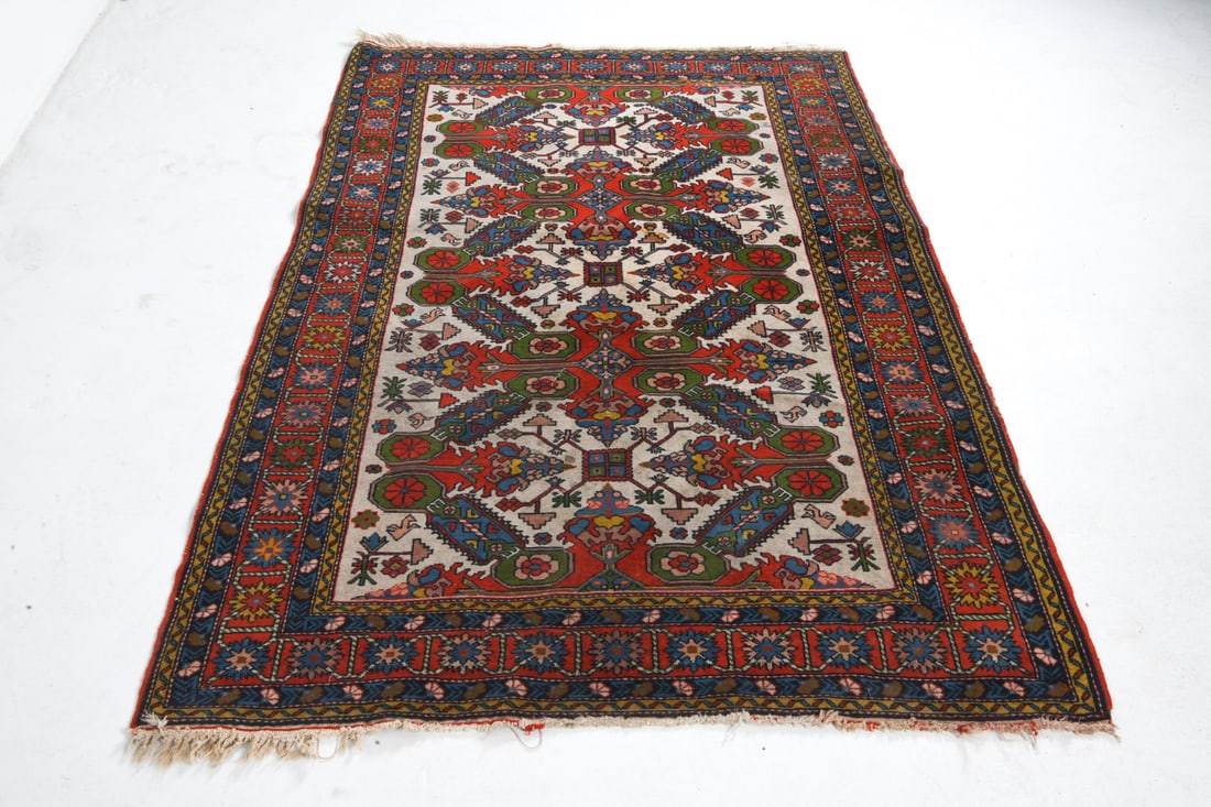 ORIENTAL RUG - 4