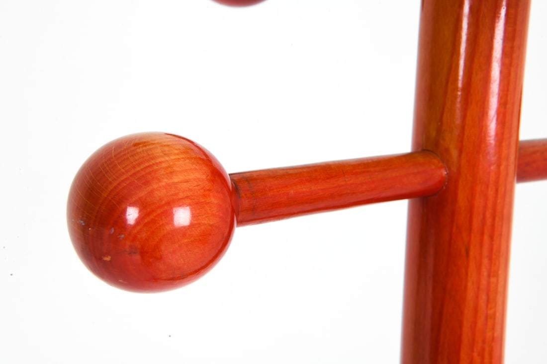 ITALIAN LACQUERED BEECH COAT RACK C. 1980S - 3