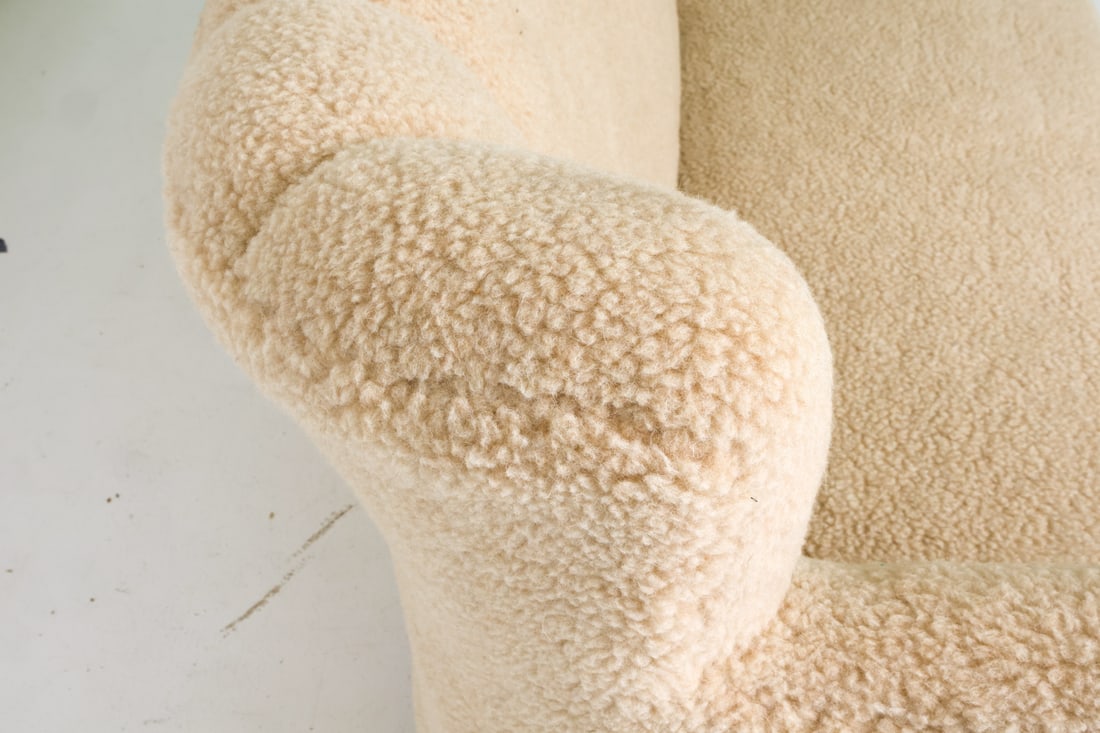 ATTR MARTHA BLOMSTEDT FINNISH LAMBSWOOL SOFA 1940S - 11