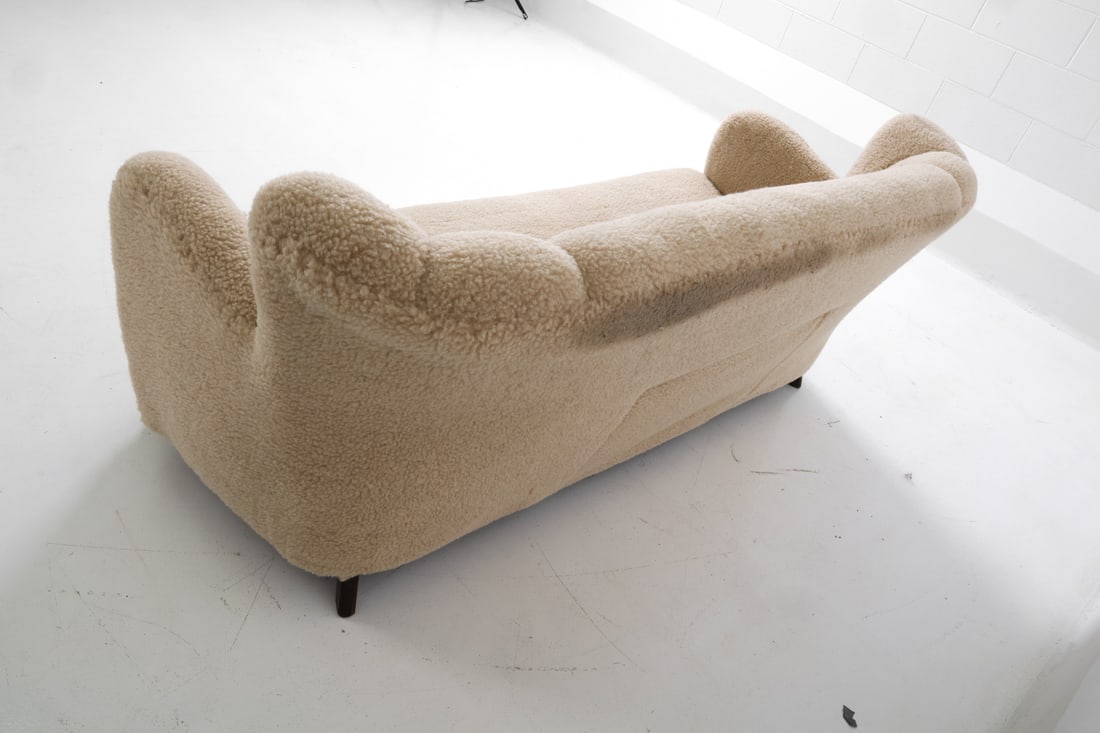ATTR MARTHA BLOMSTEDT FINNISH LAMBSWOOL SOFA 1940S - 12
