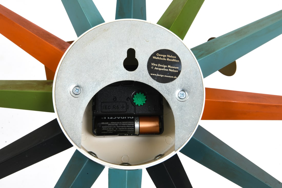 EORGE NELSON FOR VITRA SUNBURST WALL CLOCK - 8