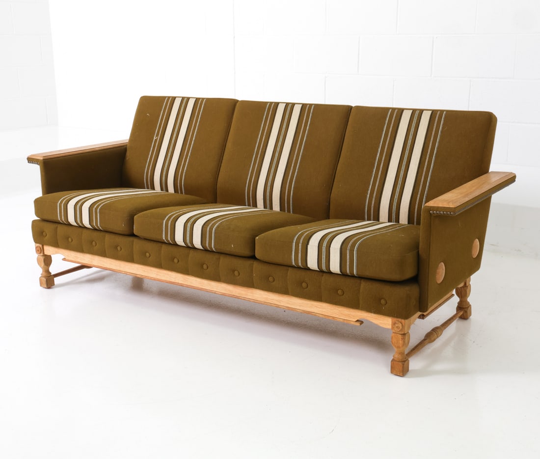 ATTR HENNING KJAERNULF DANISH OAK SOFA C. 1970S (1 of 18)