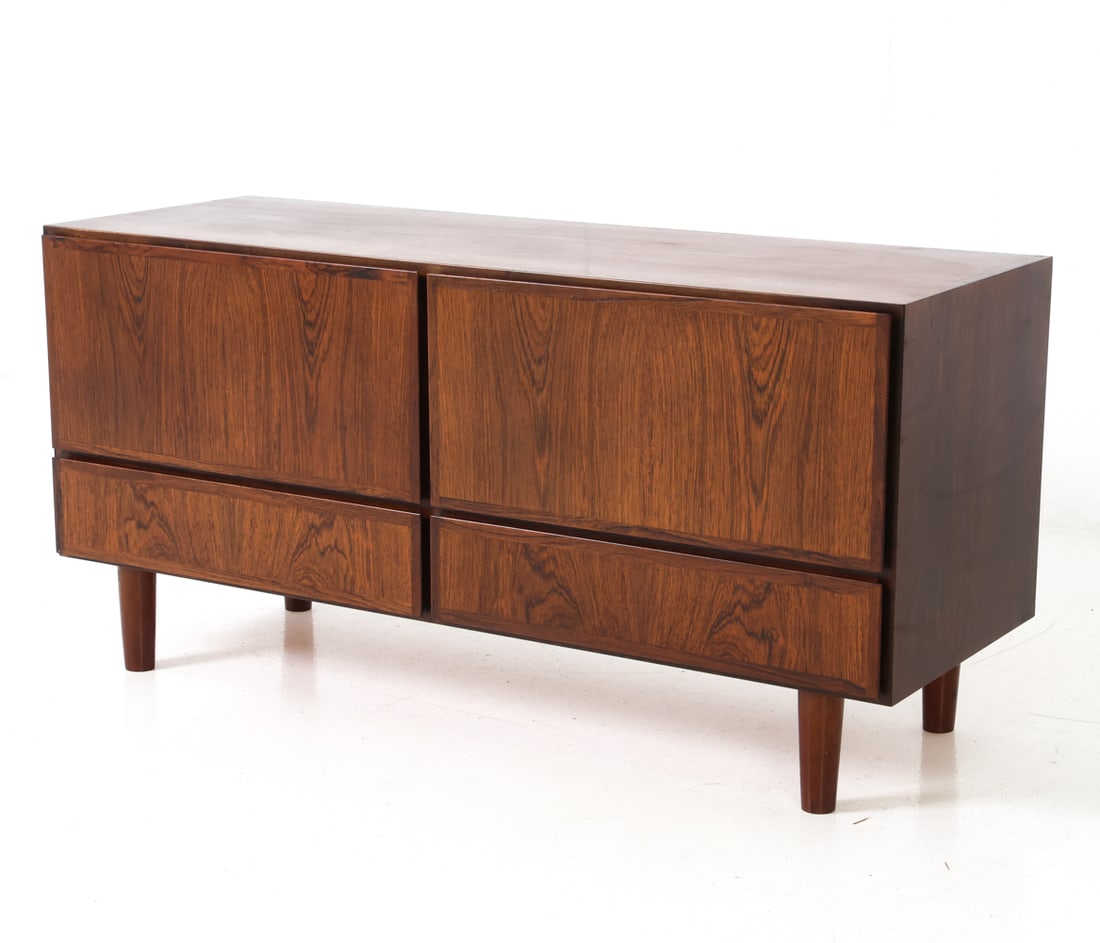 OMANN JUN DANISH ROSEWOOD CHEST OF DRAWERS 1960S (1 of 20)