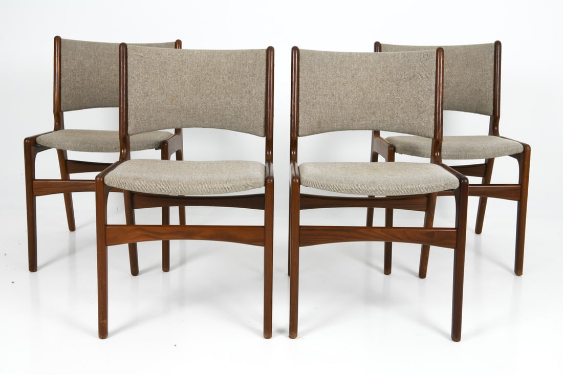 (4) ERIK BUCH M. 89 TEAK DINING CHAIRS C. 1960S: For Anderstrup Mobelfabrik. Teak frame with beige and taupe stripe colored upholstery. Apparently unmarked. Denmark, circa 1960s. Dimensions: H 31" x W 19" x D 20.5" x Sh 18.25" Condition: Rubs and
