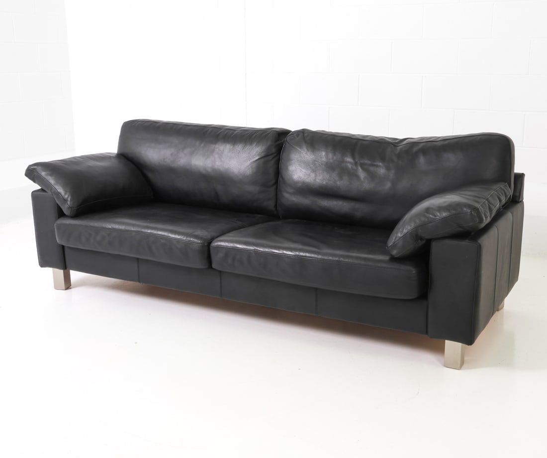 SKALMA DANISH LEATHER SOFA (1 of 19)