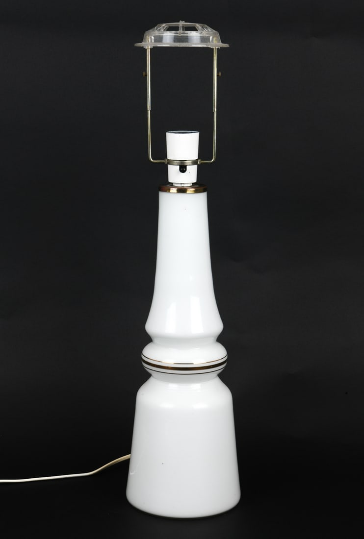 SOHOLM STYLE GLASS TABLE LAMP CIRCA 1960'S (1 of 8)