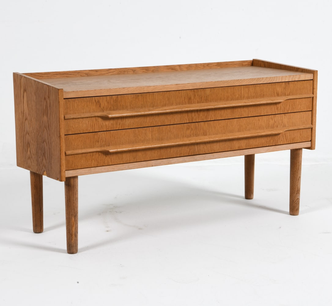 DANISH OAK LOW CHEST C. 1970S (1 of 12)