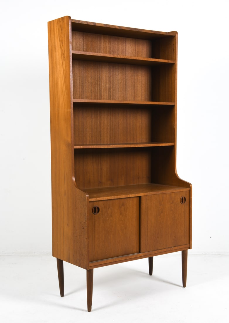 JOHANNES SORTH STYLE DANISH TEAK BOOKCASE CABINET (1 of 10)