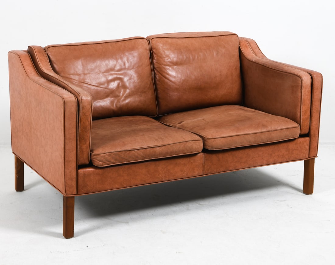 ATTR. BORGE MOGENSEN DANISH LEATHER SOFA C. 1970S (1 of 9)