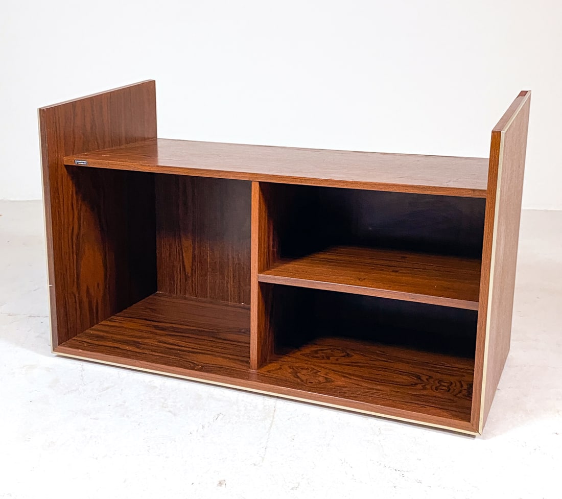 BANG & OLUFSEN DANISH TEAK MEDIA SHELF C. 1960S (1 of 16)
