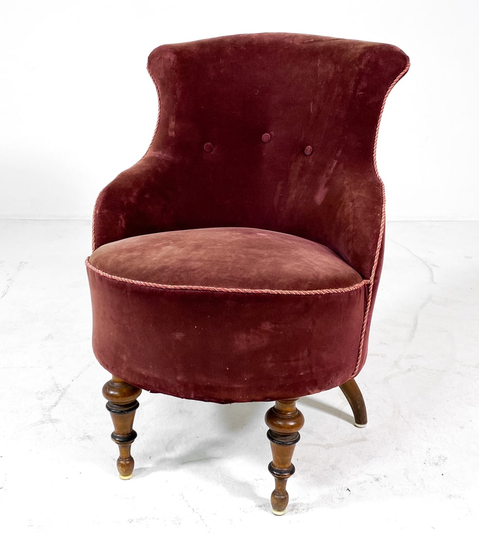 SCANDINAVIAN VELVET PARLOR CHAIR (1 of 17)