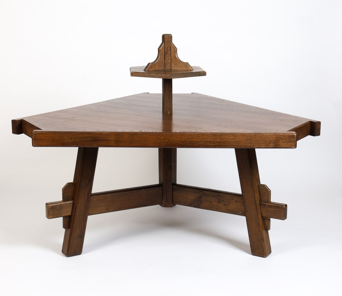 BRUTALIST TRIANGULAR DUTCH OAK DINING TABLE 1970S - 2
