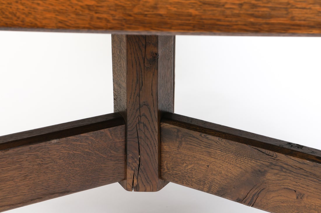 BRUTALIST TRIANGULAR DUTCH OAK DINING TABLE 1970S - 8