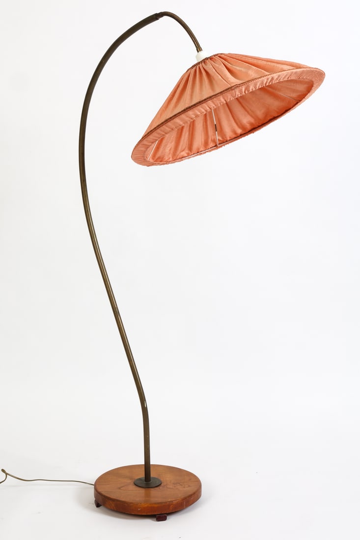 SWEDISH BRASS & OAK FLOOR LAMP C. 1950S (1 of 11)