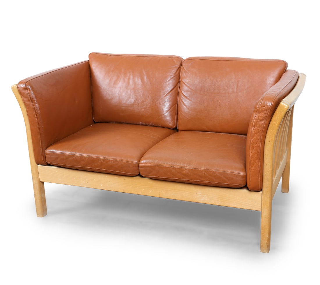 ATTR. SKALMA DANISH BEECH & LEATHER LOVESEAT (1 of 14)