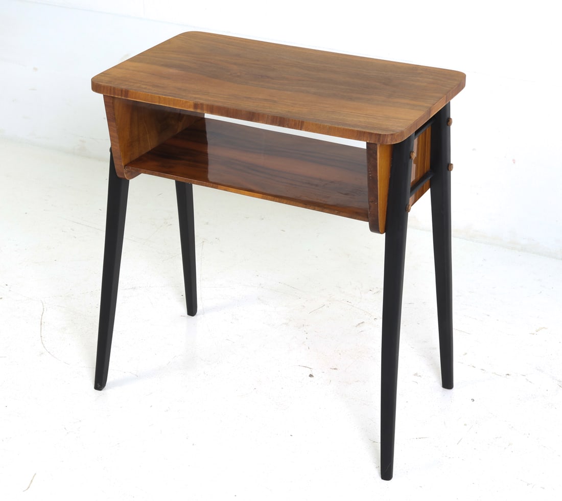 LEJKOWSKI & LESNIEWSKI POLISH WALNUT SIDE TABLE (1 of 16)