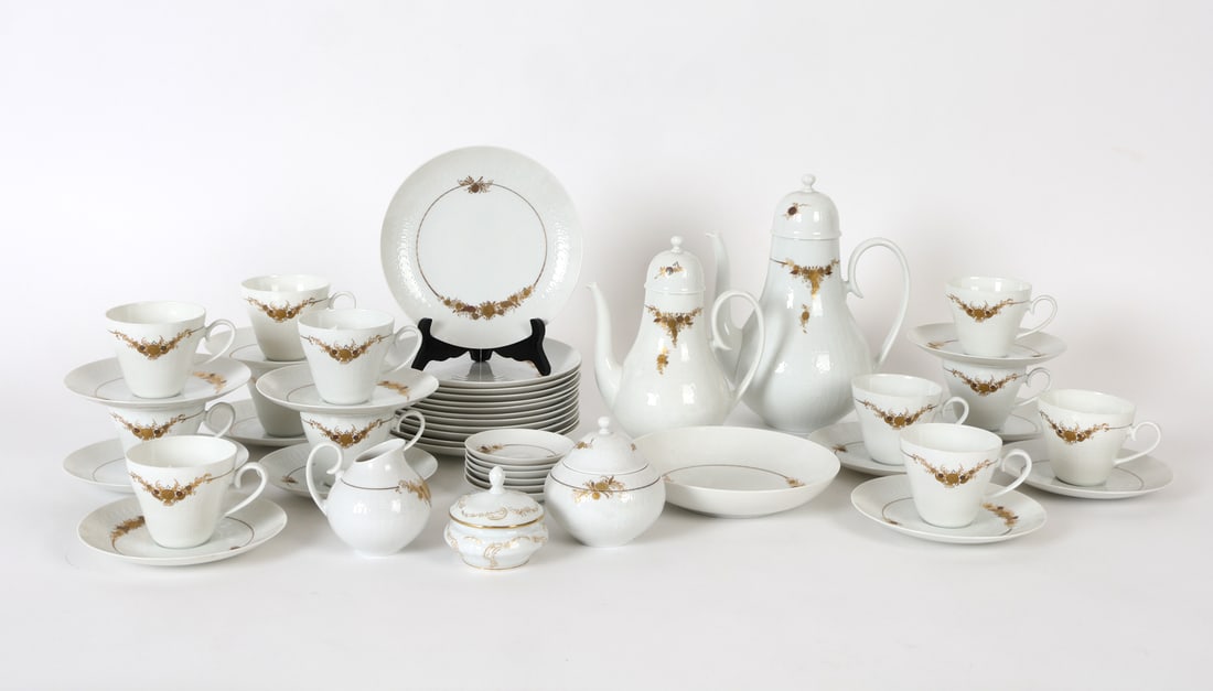 BJORN WIINBLAD FOR ROSENTHAL PORCELAIN SERVICE (1 of 1)
