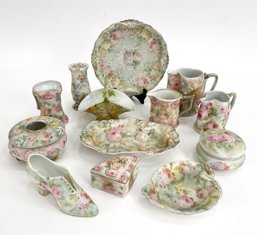 GROUPING OF GERMAN ROYAL BAYREUTH PORCELAIN (1 of 1)