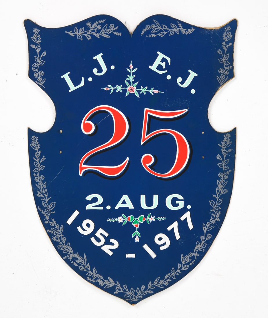 VINTAGE DANISH 25TH ANNIVERSARY PLAQUE: Plaque for a couple with the initials L. J and E. J. for a 25th anniversary from the dates 1952-1977. WIth floral motif. Dimensions: H 19" x W 13" Condition: Wear consistent with age including surface