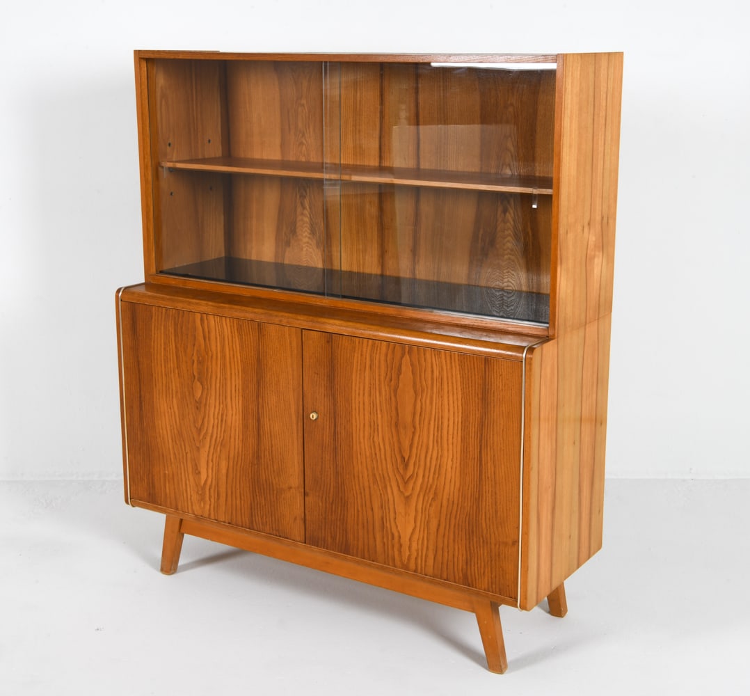 NEPOZITEK & LANDSMAN CZECH WALNUT CREDENZA (1 of 15)