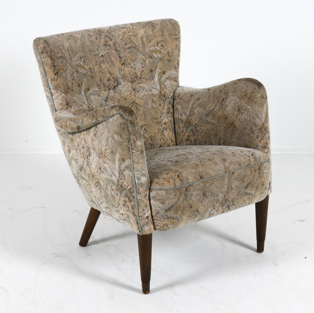 SCANDINAVIAN LOUNGE CHAIR C. 1960S (1 of 10)