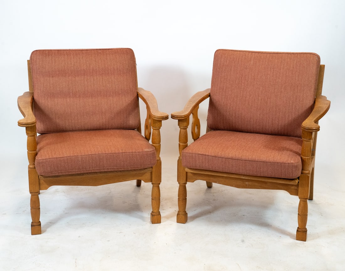PAIR OF DANISH OAK LOUNGE CHAIRS C. 1970S (1 of 19)