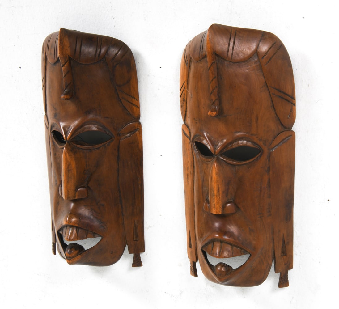 PAIR OF KENYA MASAI TRIBAL WOODEN MASKS (1 of 7)