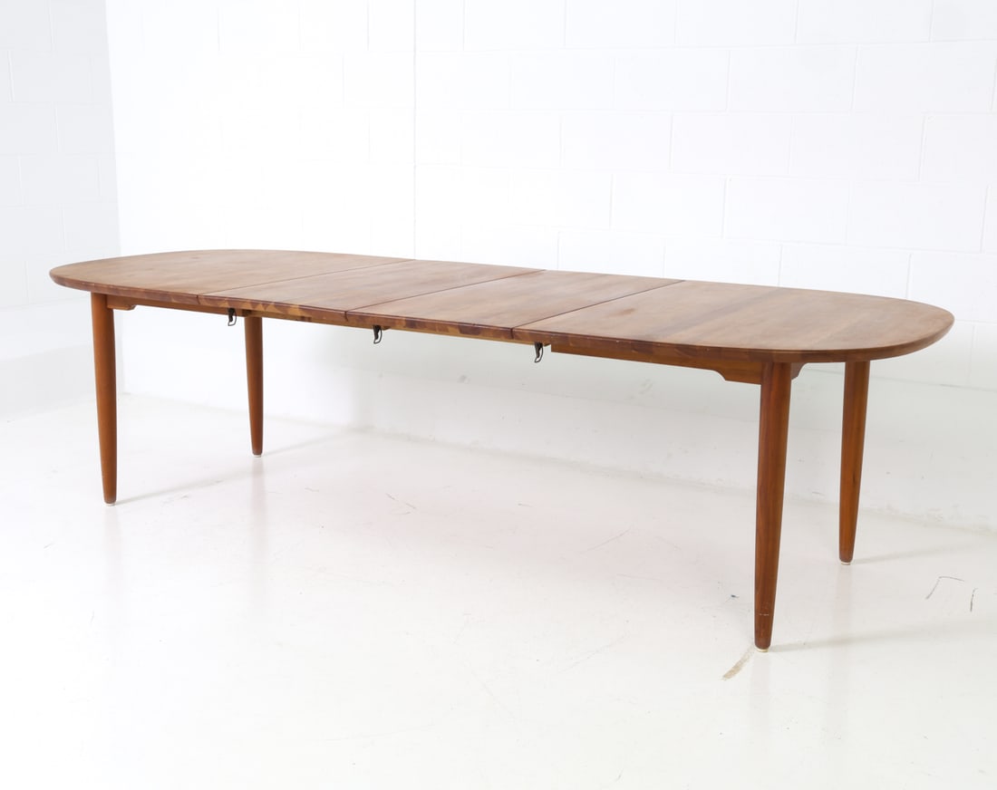 RUBBY DANISH WALNUT EXTENDING DINING TABLE - 3