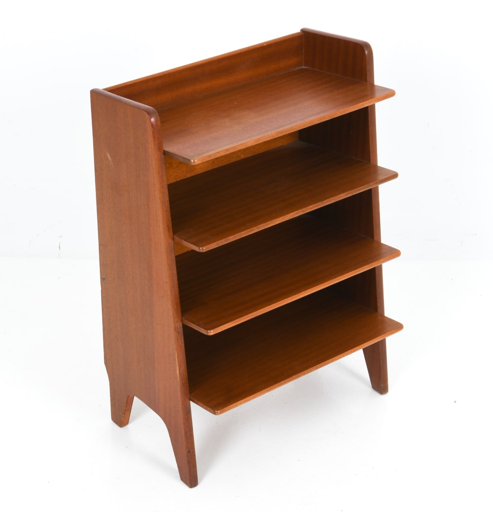MELLEMSTRANDS NORWEGIAN TEAK BOOKCASE C. 1960S: By Mellemstrands Mobelfabrik. Bookcase with four shelves and curved side profile. Marked to back. Denmark, circa 1960s. Dimensions: H 26" x W 18" x D 12" Condition: Minor dings and rubs. Wear consiste
