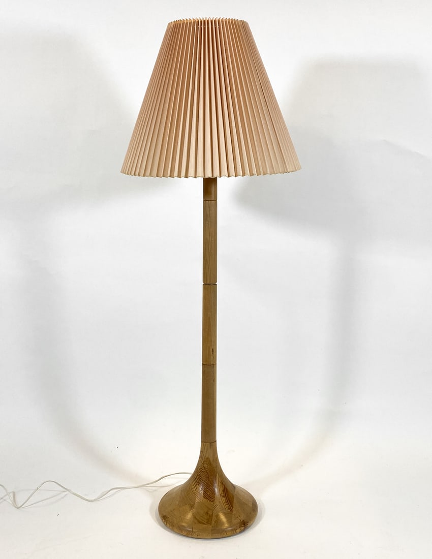 DANISH PINE FLOOR LAMP C. 1970S (1 of 7)