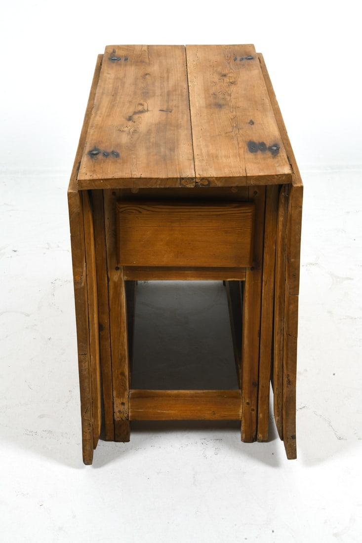 SWEDISH PINE GATE-LEG EXTENDING DINING TABLE - 12