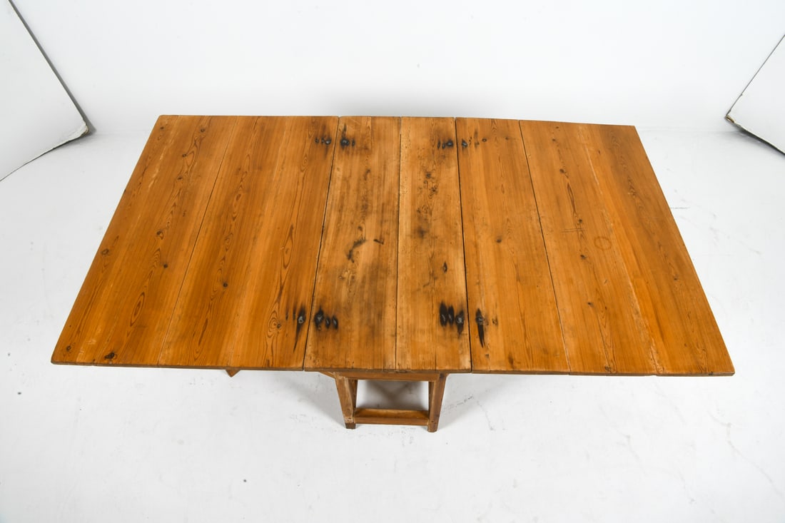 SWEDISH PINE GATE-LEG EXTENDING DINING TABLE - 7