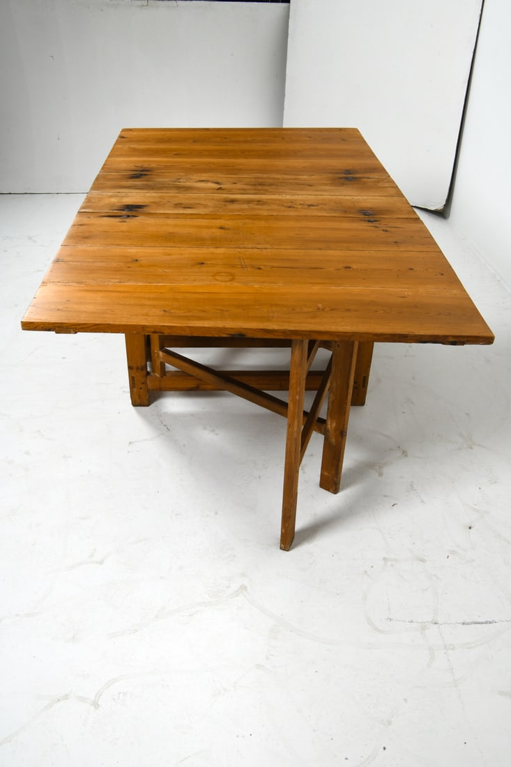 SWEDISH PINE GATE-LEG EXTENDING DINING TABLE - 8