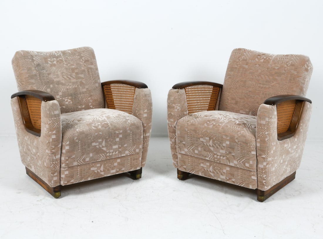 PAIR STYLE OF TEMPESTINI LOUNGE CHAIRS 1960S (1 of 1)