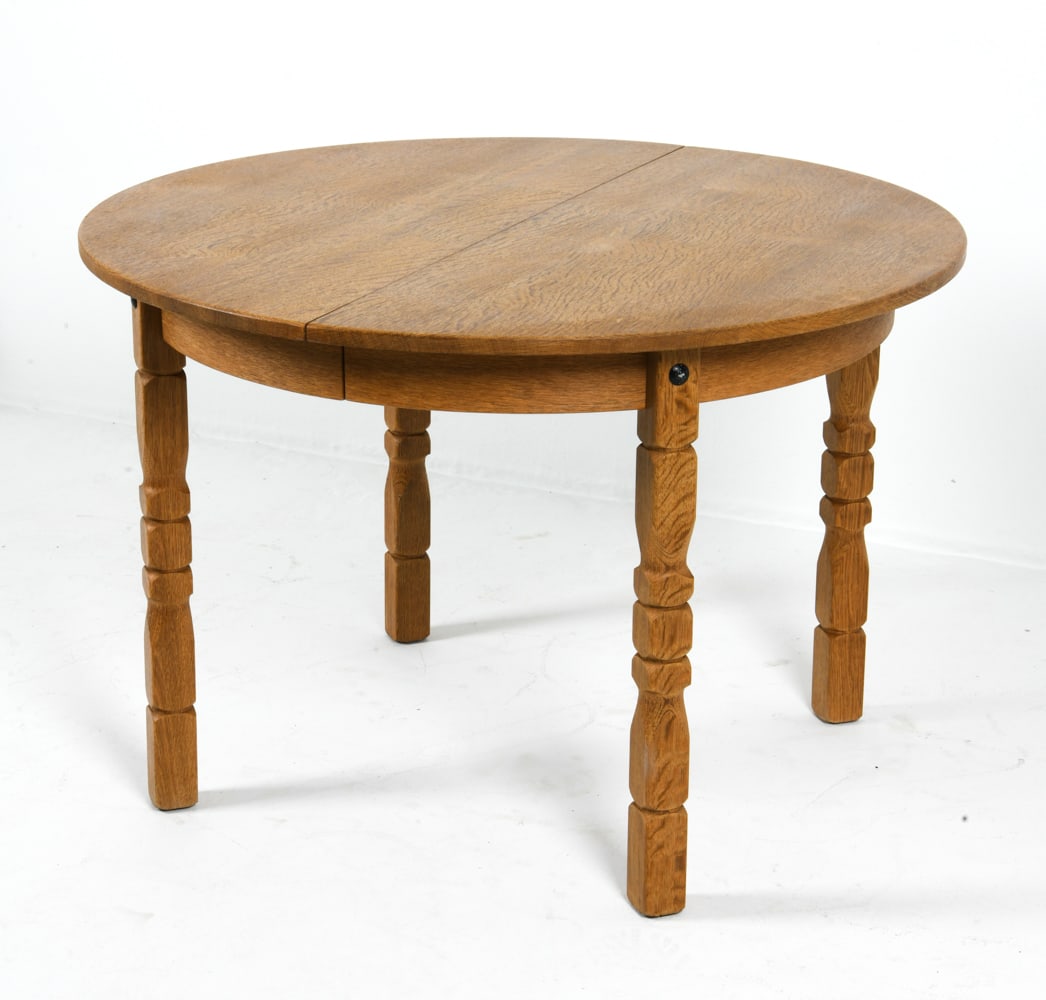 CORNELIUS HANSEN & SON OAK EXPANDING DINING TABLE (1 of 1)