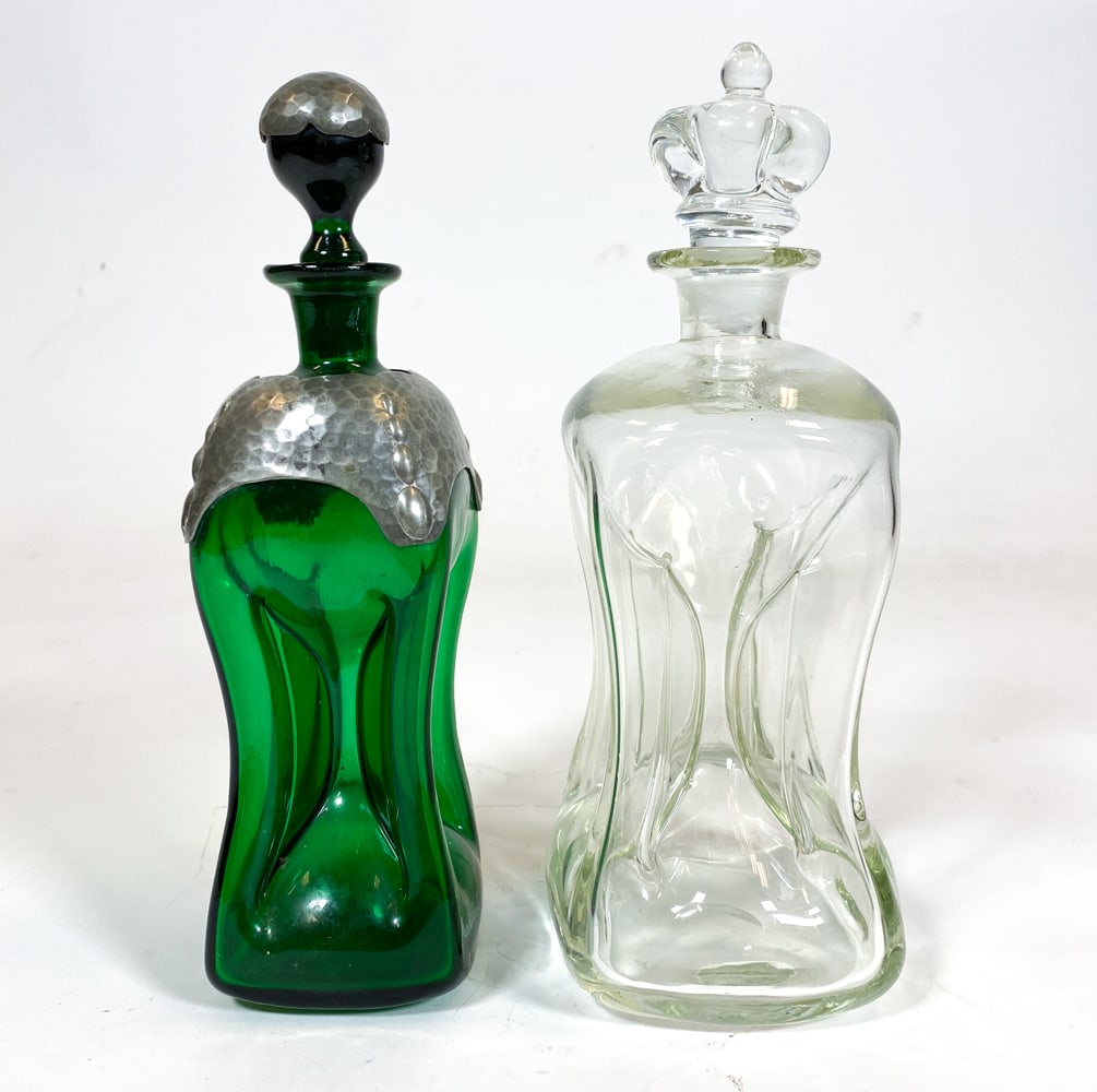 SCANDINAVIAN GLASS DECANTER GROUPING C. 1970S (1 of 17)