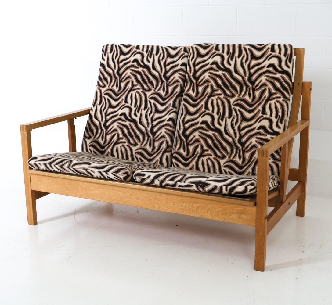 BORGE MOGENSEN MODEL 2252 LOVESEAT SOFA 1970S (1 of 18)