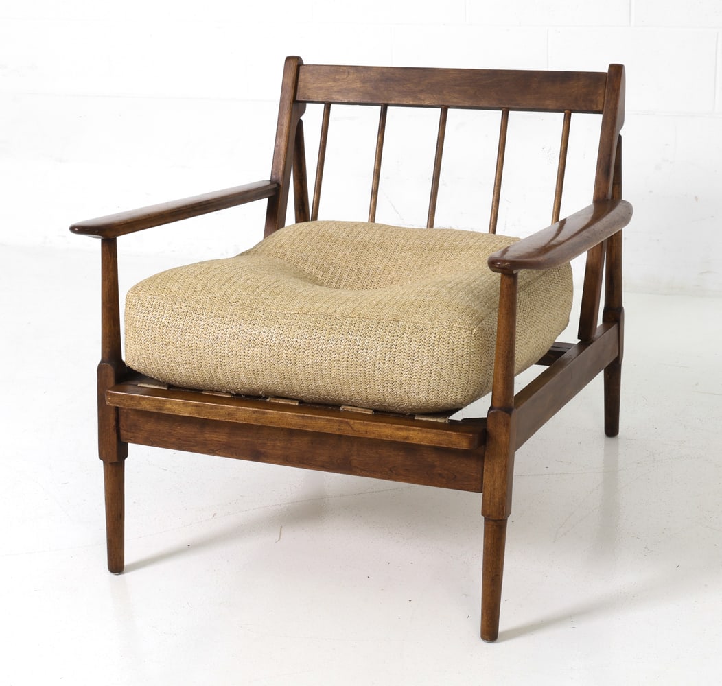 PEARSALL STYLE LOUNGE CHAIR (1 of 1)