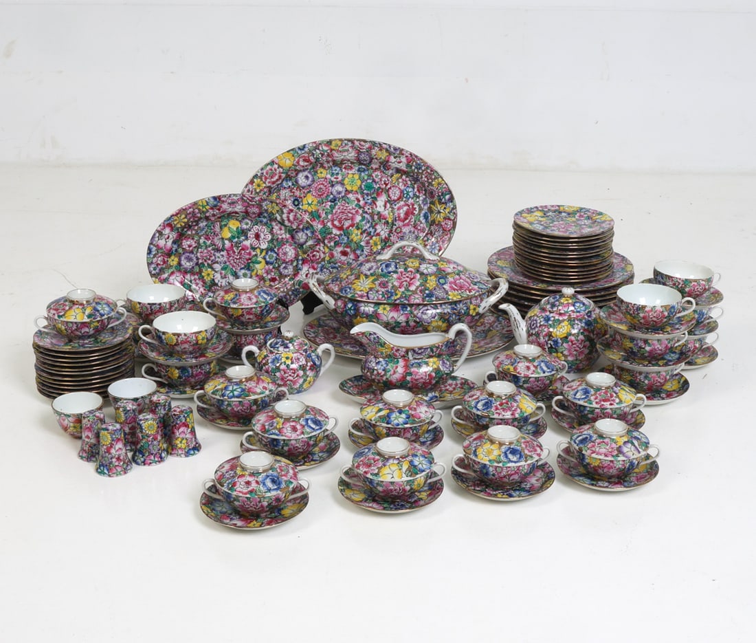 YT HONG KONG PORCELAIN GROUPING: Including: (23) tea cups, (17) 5,5" saucers, (5) 5.57" saucers, (12) 6" saucers, (12) 4" saucers, (12) 7" plates, (8) 10.25" serving plates, (6) salt shakers, (1) sugar bowl. (1) tea pot, (1) creamer,