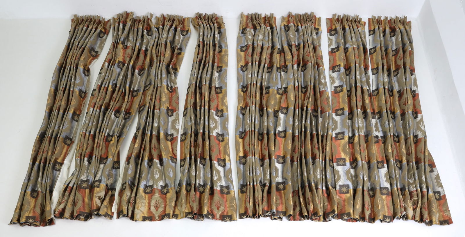 (8) CLARENCE HOUSE HOMMAGE A COCTEAU SILK CURTAINS (1 of 1)