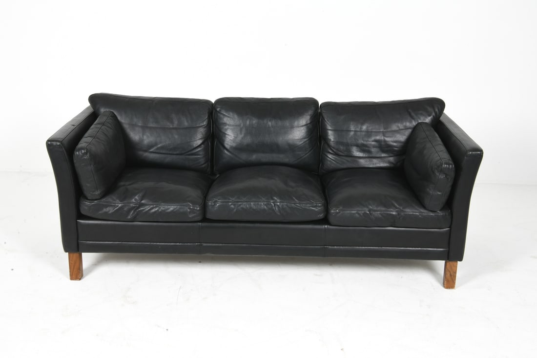 WIELS MOBLER DANISH LEATHER SOFA - 3