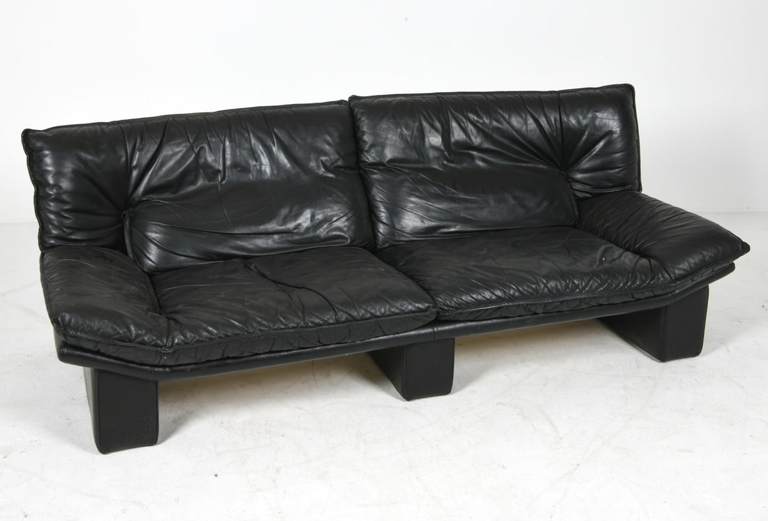 NICOLETTI SALOTTI FOR AVANTI LEATHER SOFA (1 of 1)