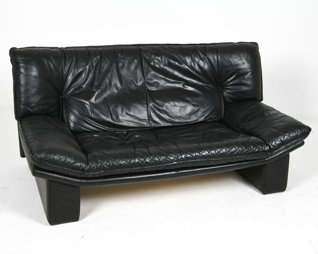 NICOLETTI SALOTTI FOR AVANTI LEATHER LOVESEAT SOFA (1 of 1)