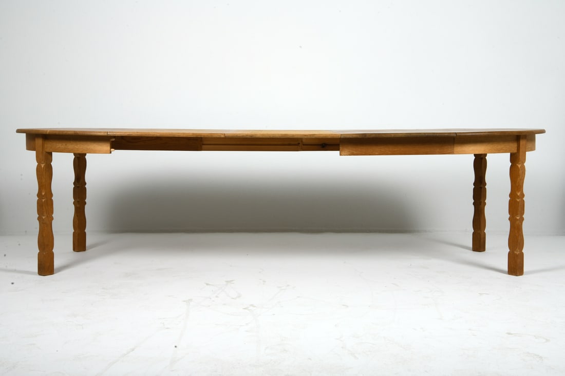 HENNING KJAERNULF STYLE OAK DINING TABLE - 3