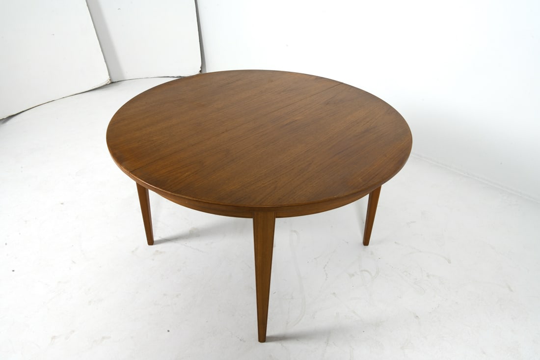 OMANN JUN MOBELFABRIK TEAK EXTENDING DINING TABLE - 9