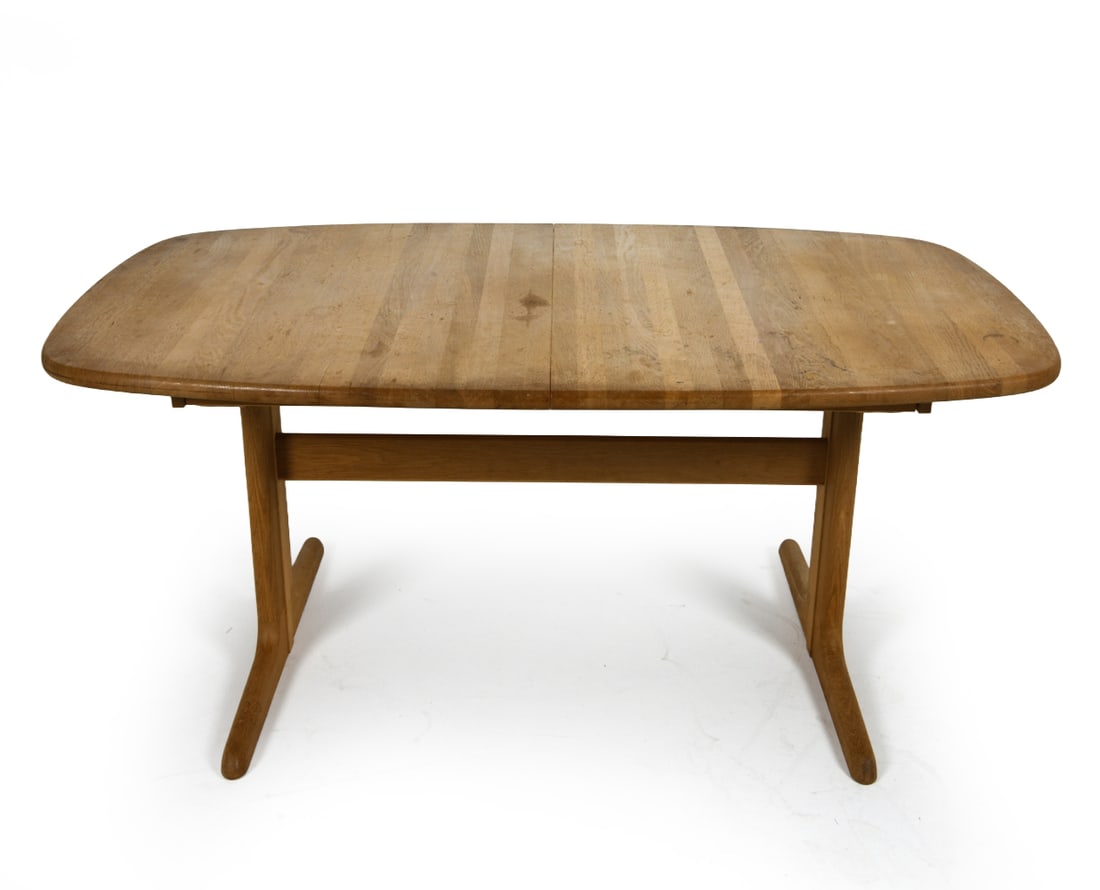 SKOVBY DANISH OAK EXPANDING DINING TABLE C. 1970S (1 of 1)