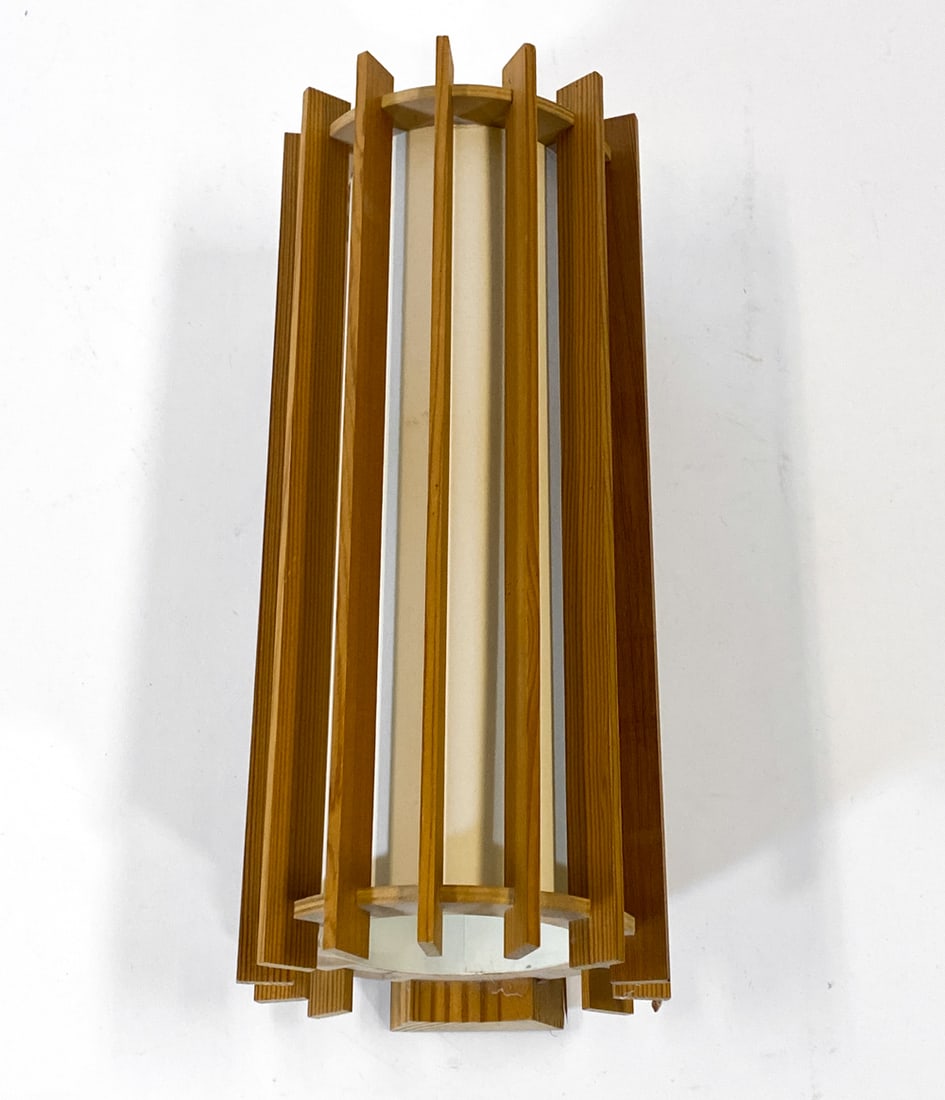 IB FABIANSEN 'TEMA' PINE WALL SCONCE C. 1960S (1 of 13)