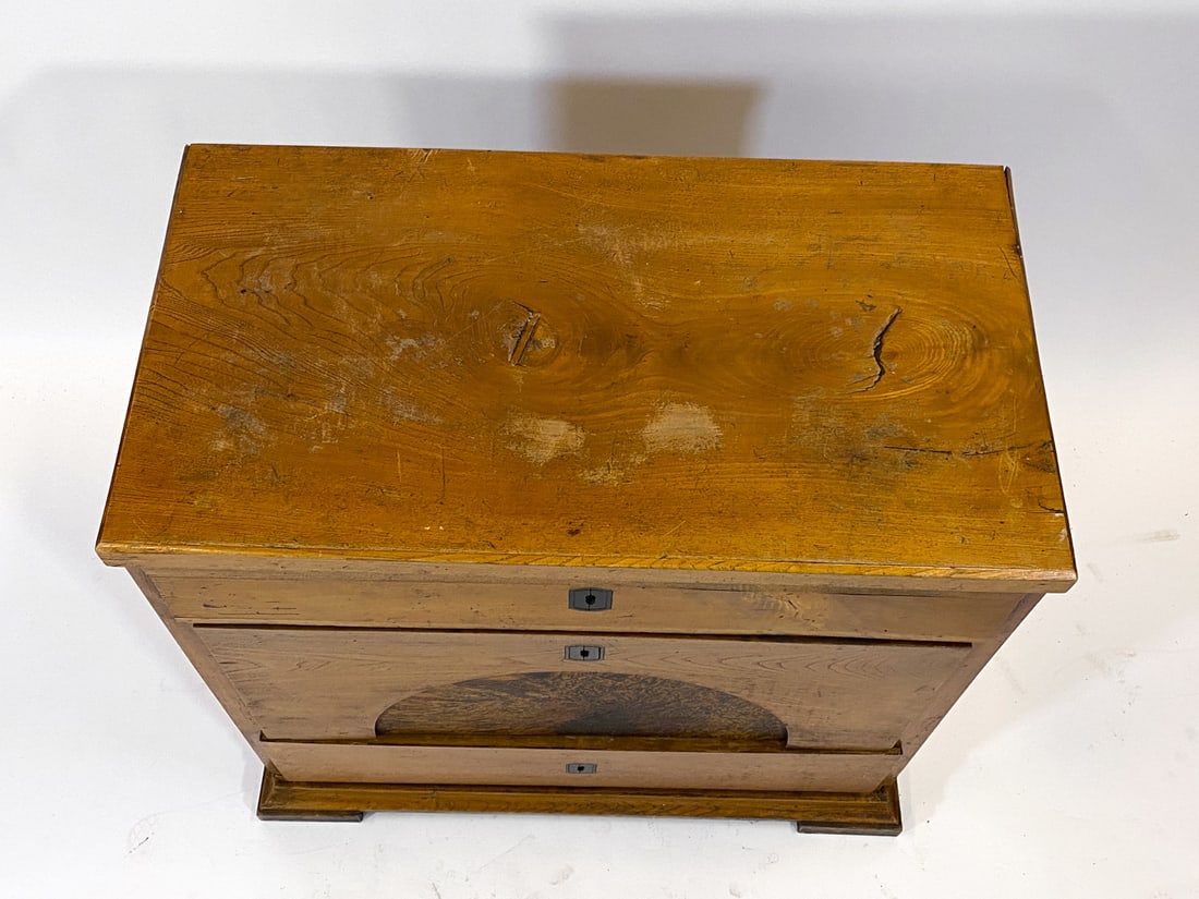 19TH C. BIEDERMEIER STYLE MAPLE SIDE CHEST - 5