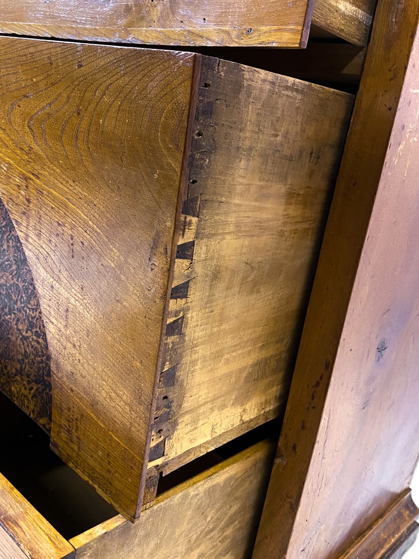 19TH C. BIEDERMEIER STYLE MAPLE SIDE CHEST - 8