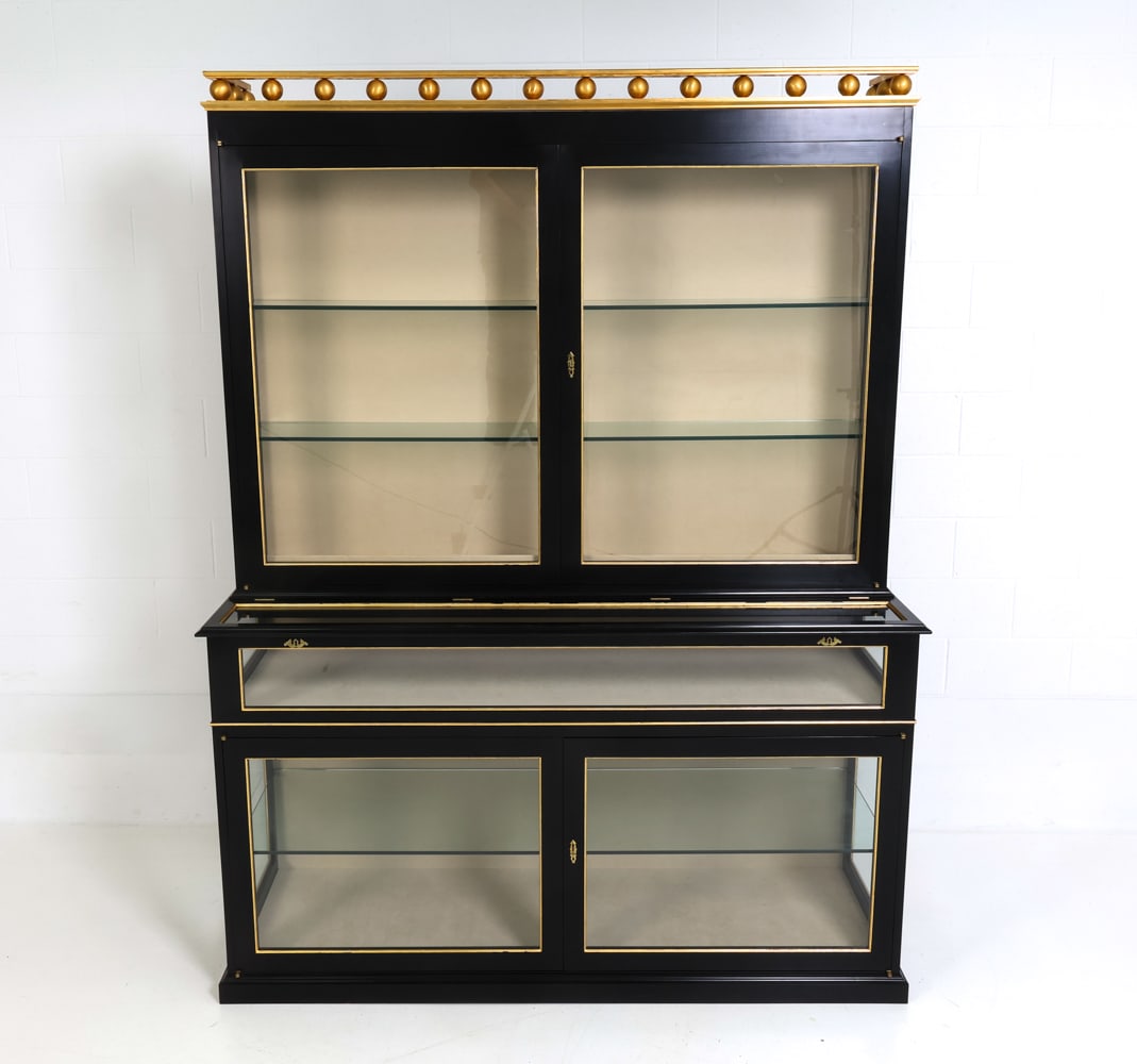SMITH & WATSON EBONIZED DISPLAY VITRINE - 3